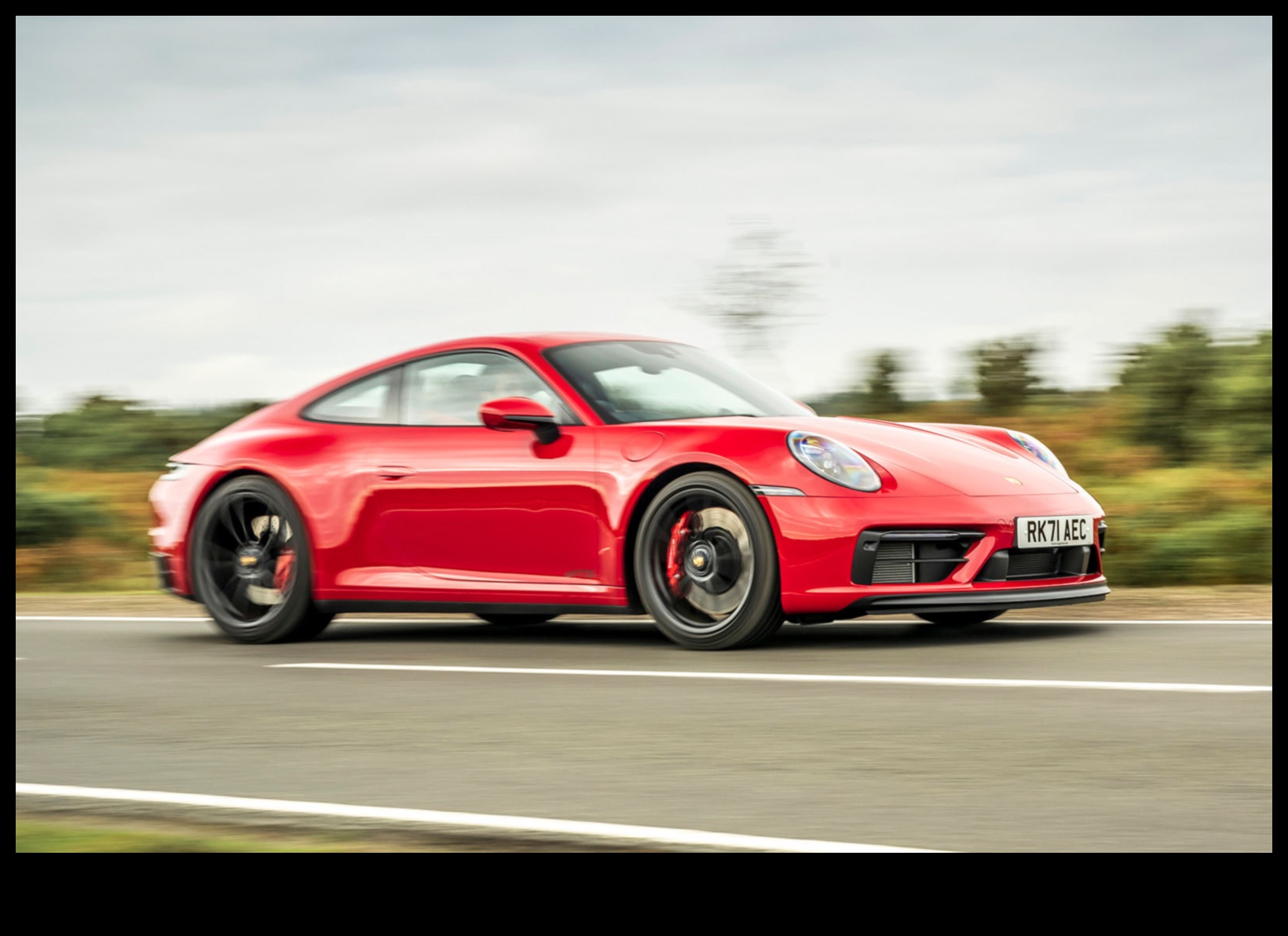 מצוינות חובקת כבישים: הדינמיקה של טיפול במכוניות ספורט