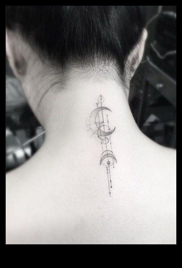 אלגנטיות מתחת לצוואר: גלה את סיפורי הקעקועים האחוריים הגדולים