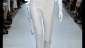 פוטוריזם מזדמן: תלבושות מודרניות לשיק יומיומי