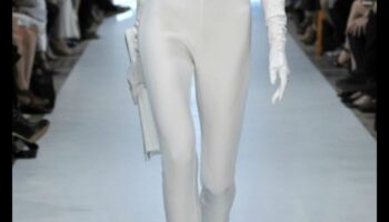 פוטוריזם מזדמן: תלבושות מודרניות לשיק יומיומי